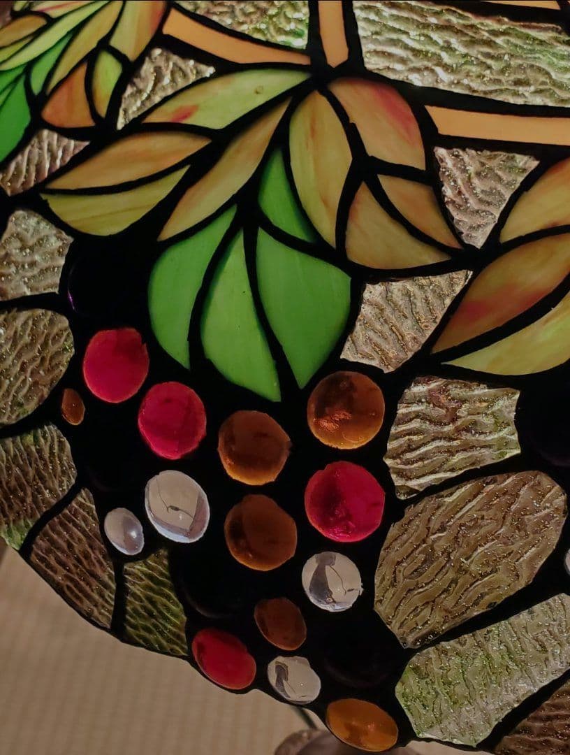 【期間限定出品＊】葡萄のステンドグラスランプ　　照明器具　アールヌーボー