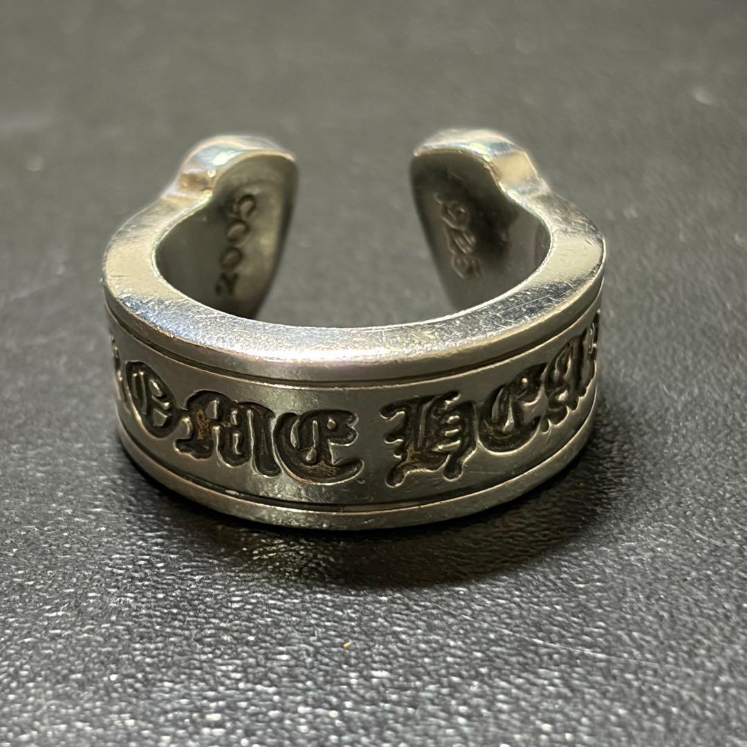 CHROME HEARTSクロムハーツ ラージスクロールラベルリング指輪20号