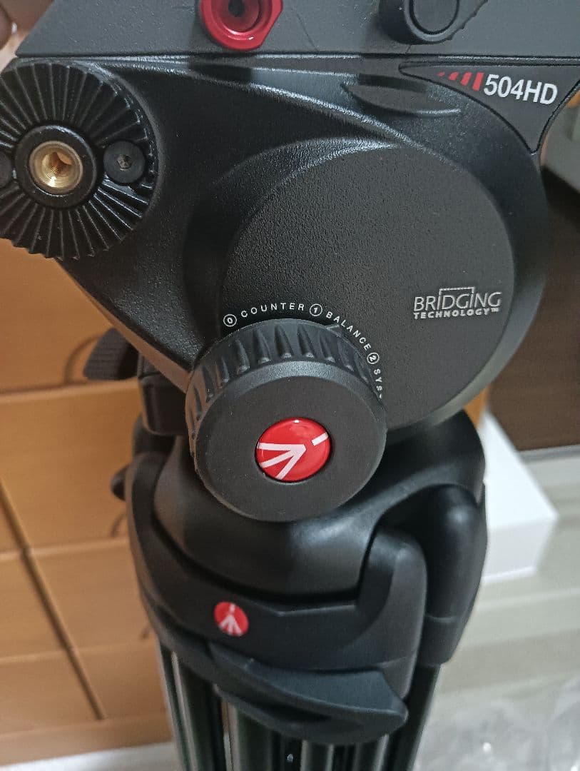 Manfrotto 546B 三脚　504HD