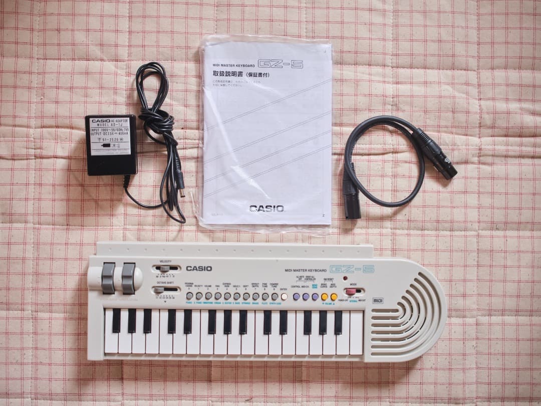 CASIO GZ-5 MIDI キーボード 美品・レア・ロングセラー ・レトロ