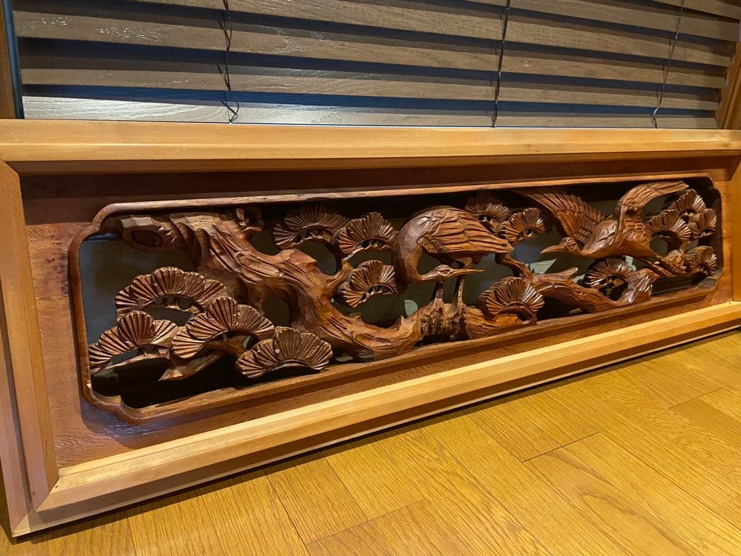 2つセット　欄間　鶴と松のデザイン　彫刻　両面彫り