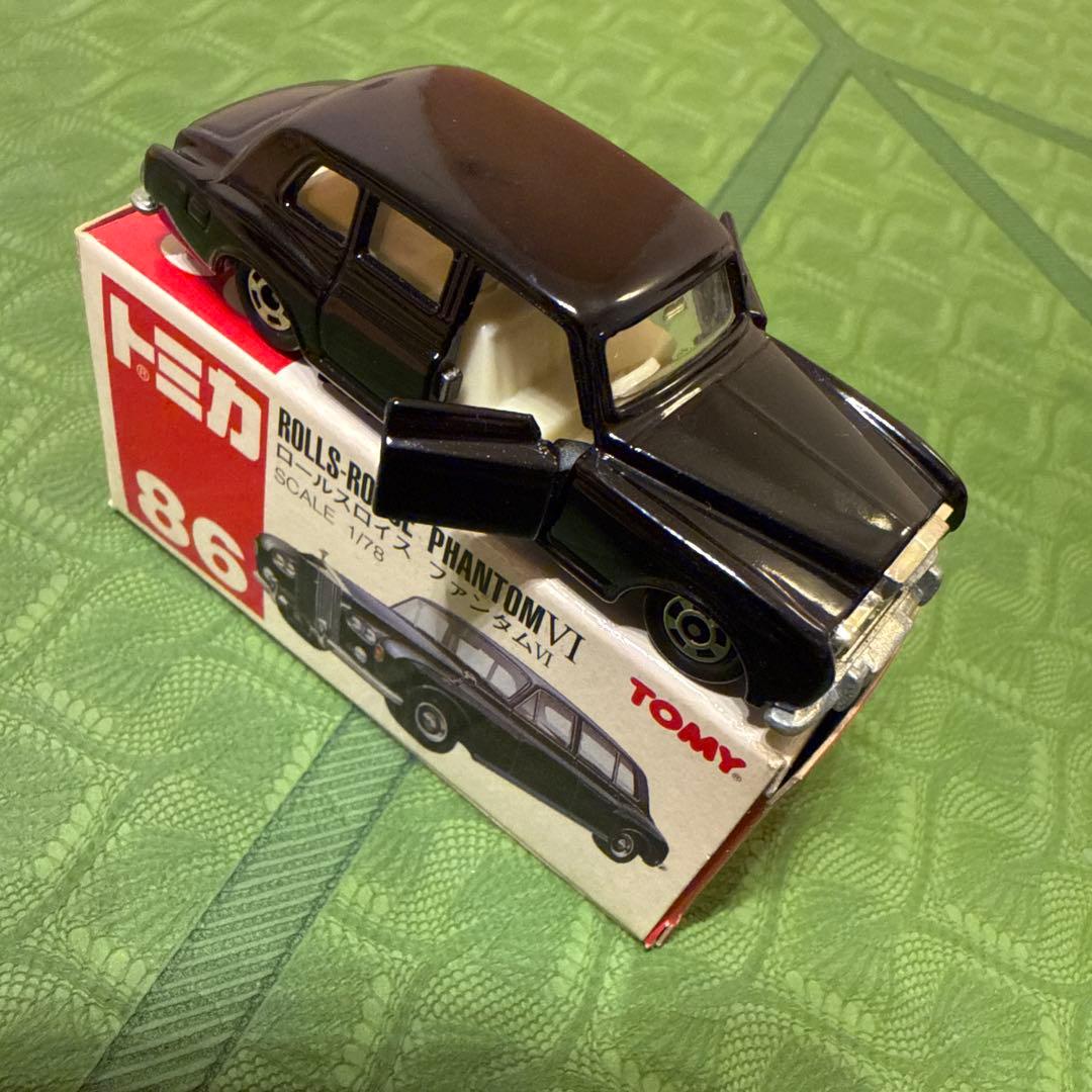 トミカロールス・ロイス・ファントムVI（黒）