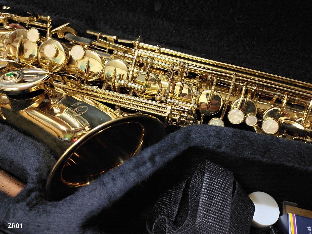 SELVA アルトサックス 本体