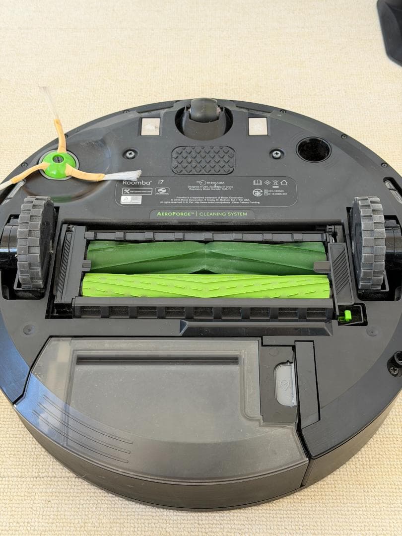 iRobot ルンバ i7 ロボット掃除機 本体＋充電ドック 動作確認済