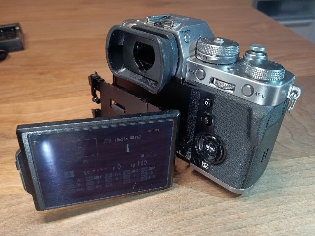 【イメージセンサー清掃済み】完動品 FUJIFILM X-T3 ボディ 現状品