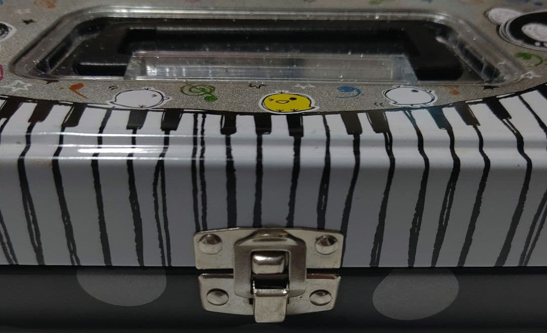 モノトーンパンダ 缶 ペンケース