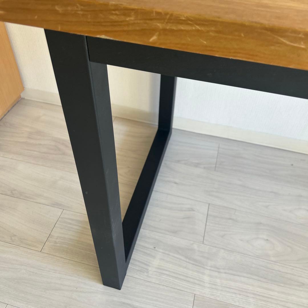 LOWYA ロウヤ　ダイニングテーブル