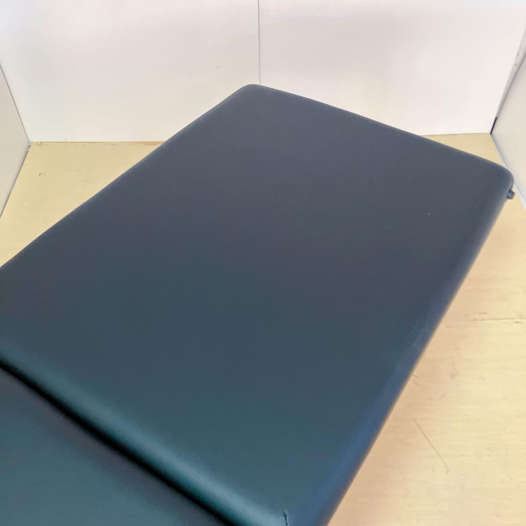 SEVEN BEAUTY 折りたたみ　エステベッド　マッサージベッド　ベッド