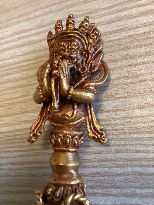 《 チベット密教　新品 》 プルパ　金メッキ　憤怒神　守護神　約13センチ　60