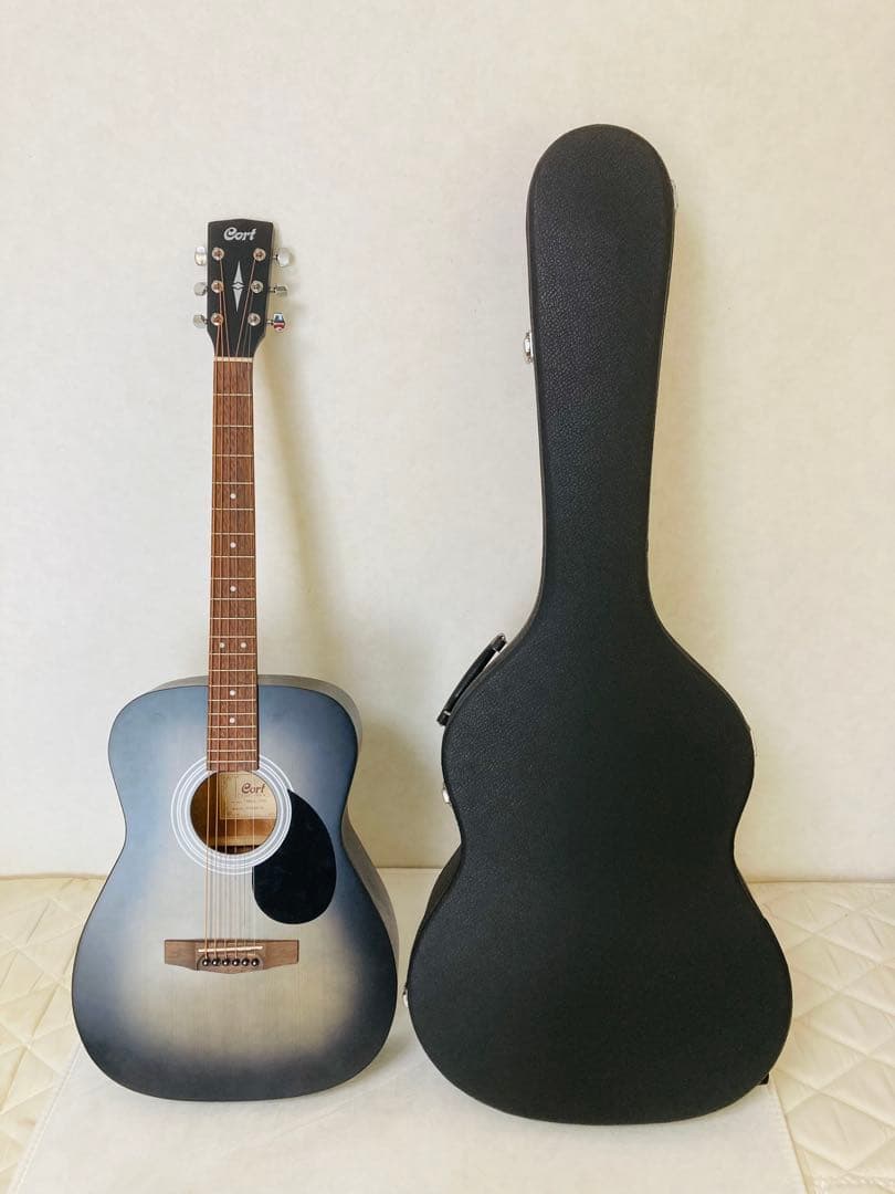 激安！アコースティックギター　アコギ　コルト　CORT　AF510　ハードケース