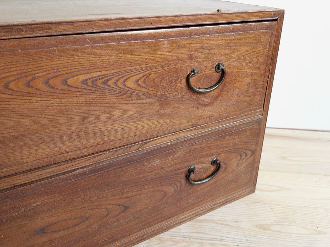 ローボード　チェスト　2段　木製　収納棚　古道具　古家具　アンティーク