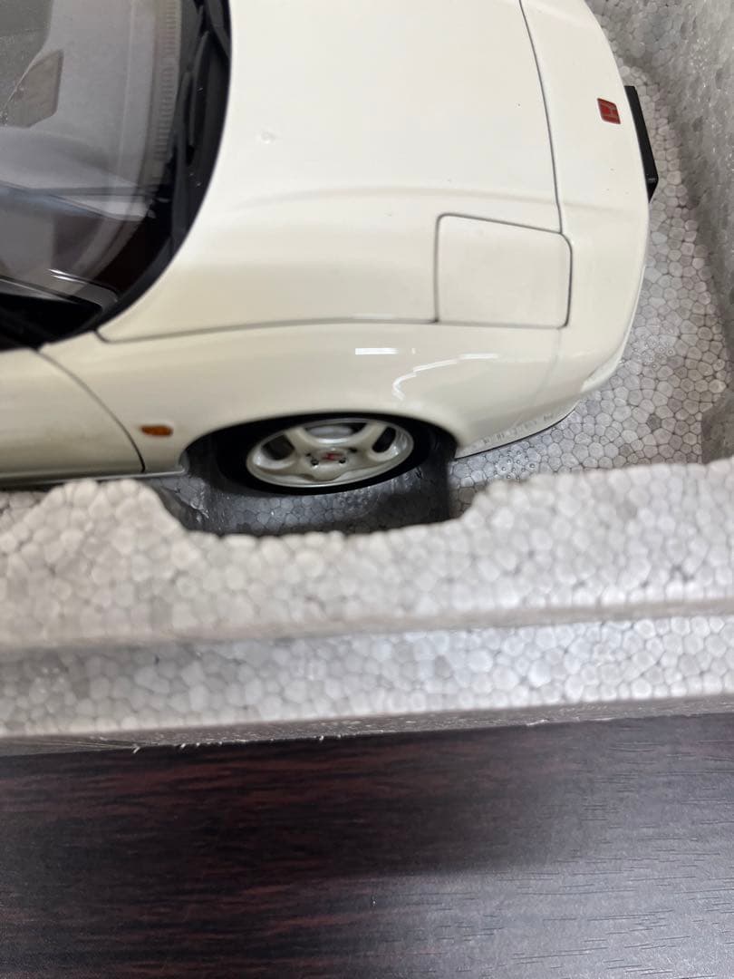 オートアートNSX タイプR チャンピオンシップ ホワイト1/18