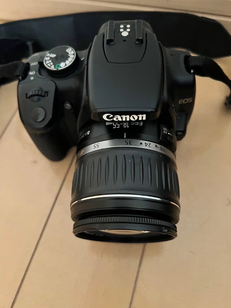 Canon EOS 77D デジタル一眼レフ