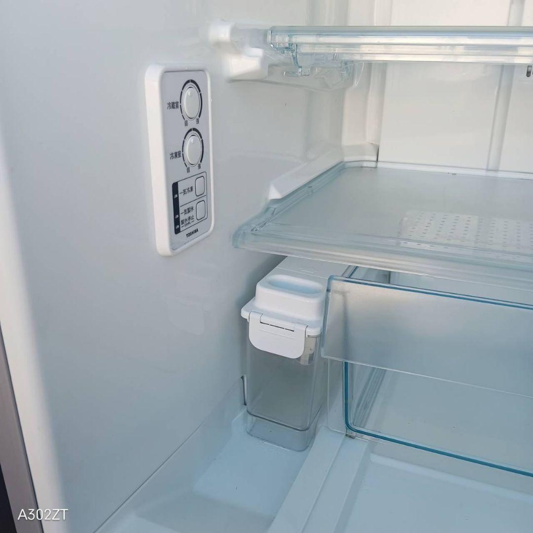 送料設置無料　東芝　人気モデル　大型冷蔵庫　340L