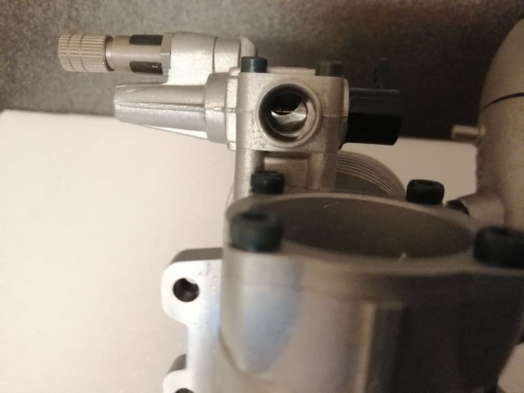 FS-62V　OSのラジコン飛行機用４サイクルエンジン　中古美品