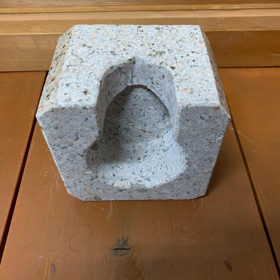 爬虫類　月と太陽　角型シェルター　24