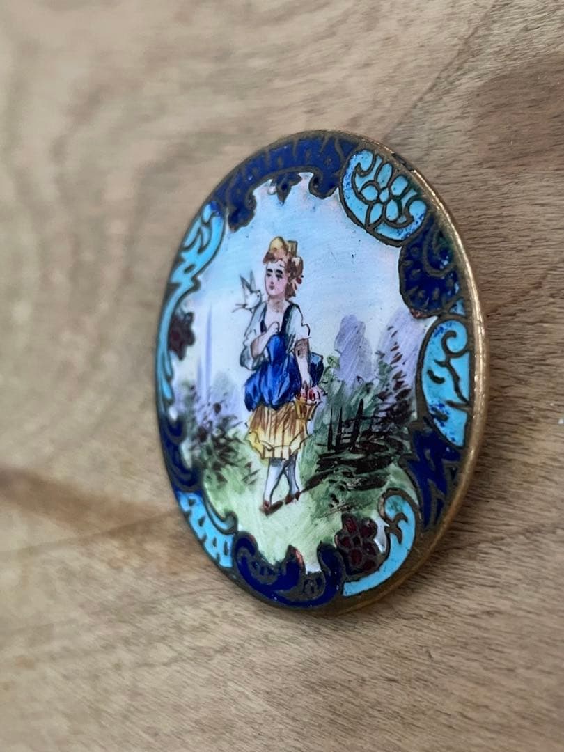 ⬇️【希少】アンティーク エナメル手書き　ボタン