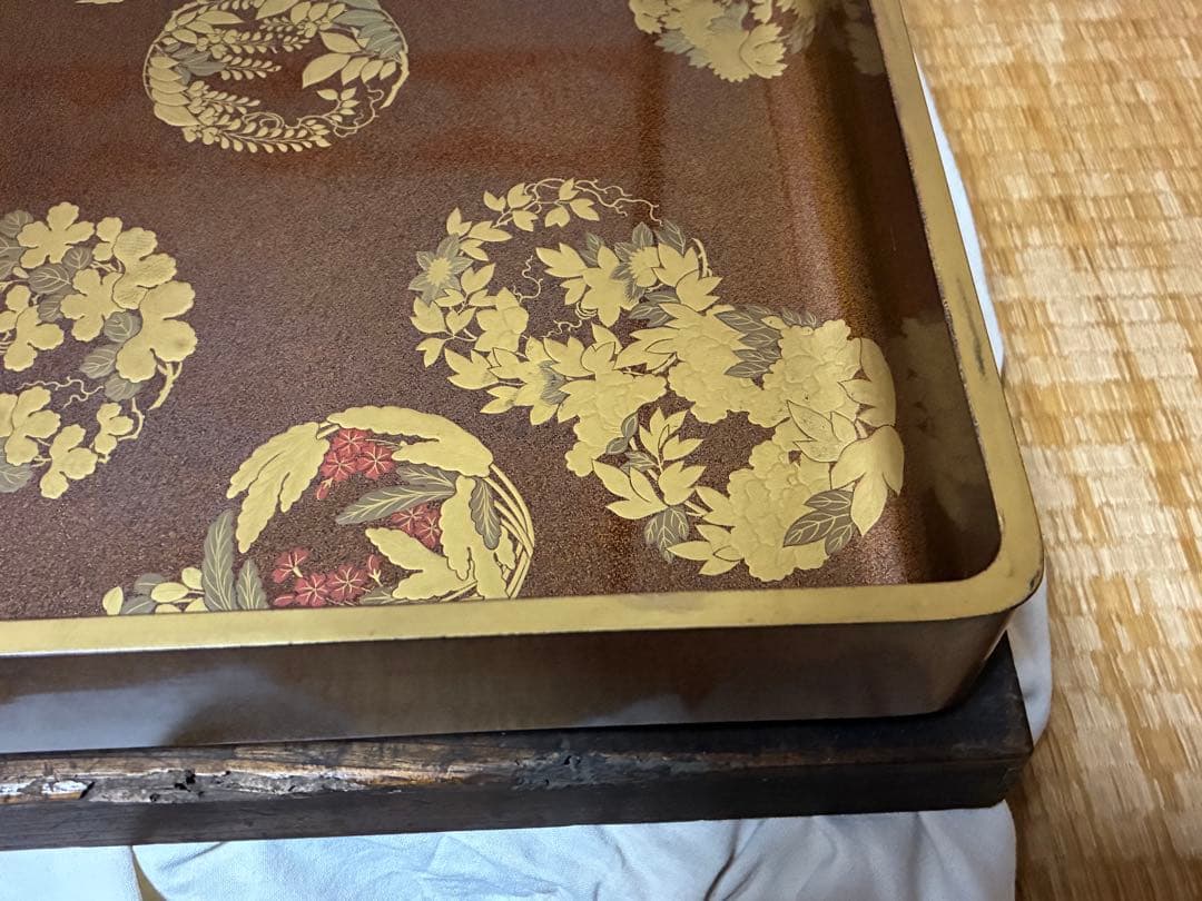 漆器 金箔 唐草紋 蒔絵 梨地 四角盆 時代物 木箱入