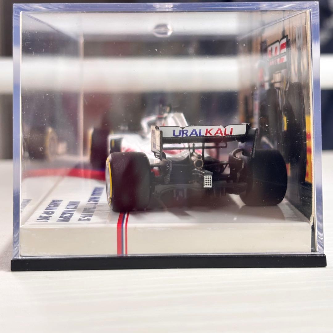 ミニチャンプス 1/43 Haas VF-21 2021 ニキータ・マゼピン