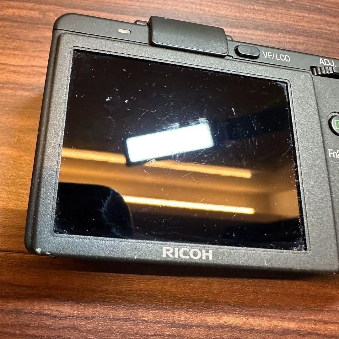 RICOH GX200 デジカメ 2435