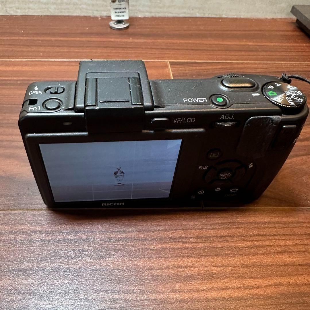 RICOH GX200 デジカメ 2435