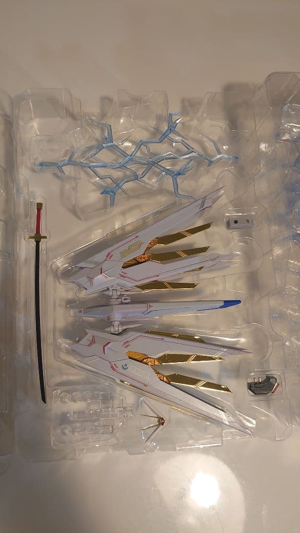 ストライクフリーダム弐式、プラウドディフェンダー、インフィニットジャスティス弐式