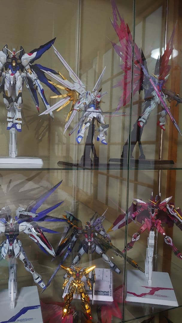 ストライクフリーダム弐式、プラウドディフェンダー、インフィニットジャスティス弐式