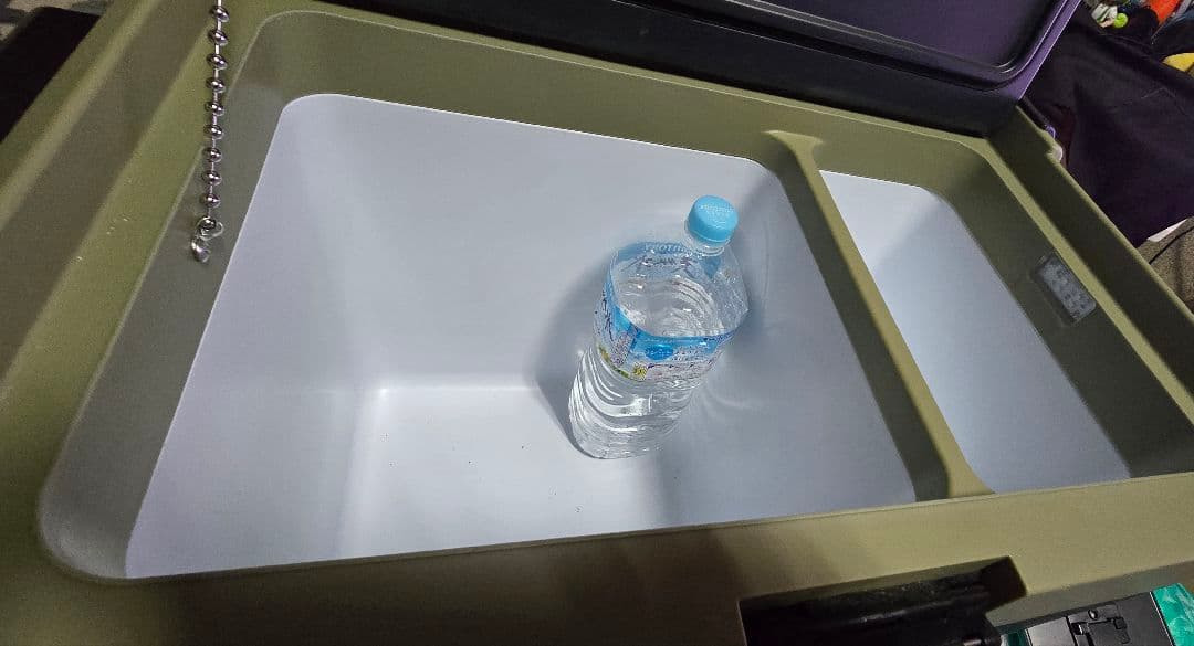 EENOUR 冷温庫 オリーブグリーン