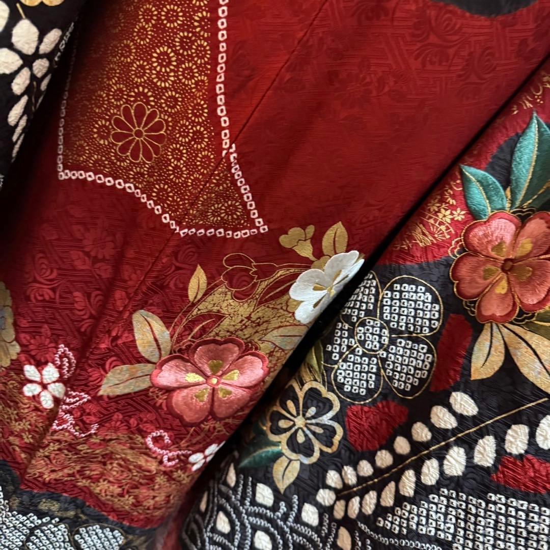 美品　絞り　地紋　金彩　鬘帯花文　花刺繍　逸品　フルセット　振袖　振り袖