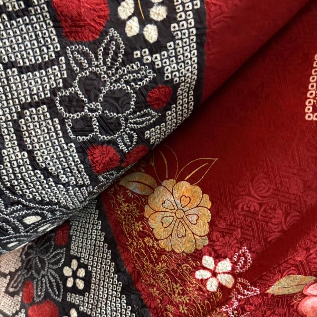 美品　絞り　地紋　金彩　鬘帯花文　花刺繍　逸品　フルセット　振袖　振り袖