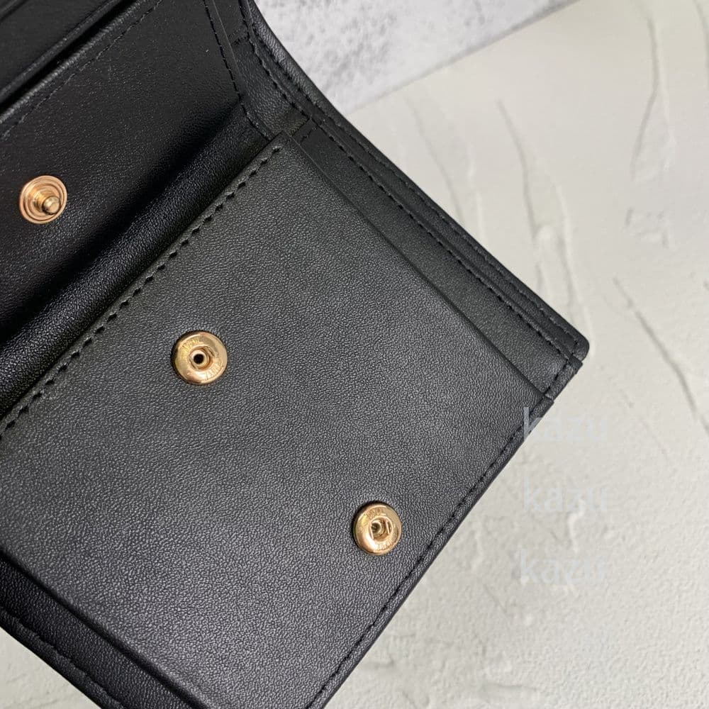 ミュウミュウ マテラッセ 二つ折り財布 ブラック