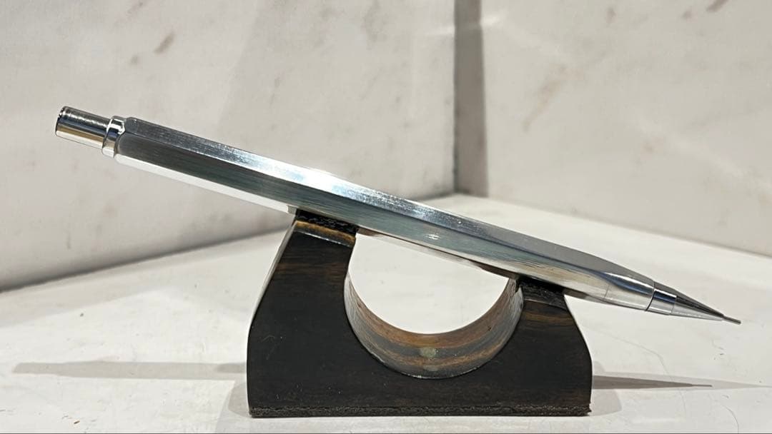 くさいろ　P205 アルミ　六角軸