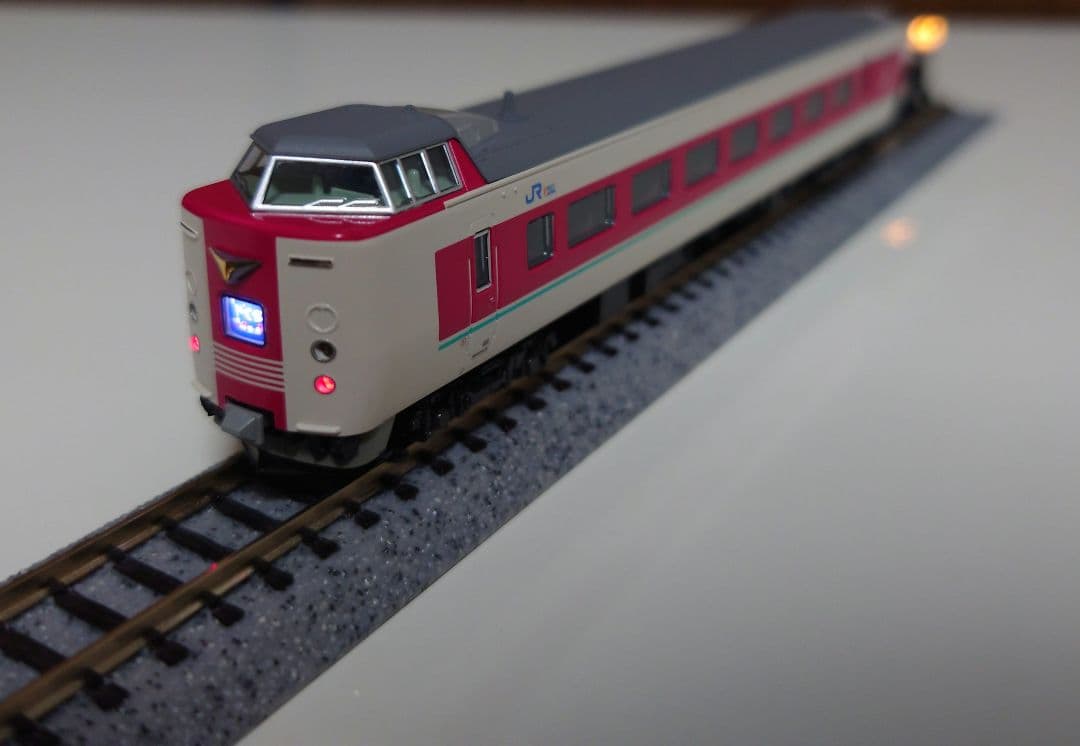 KATOゆったりやくも6両基本セット、7両基本セット＋別売りAssyパーツ付き