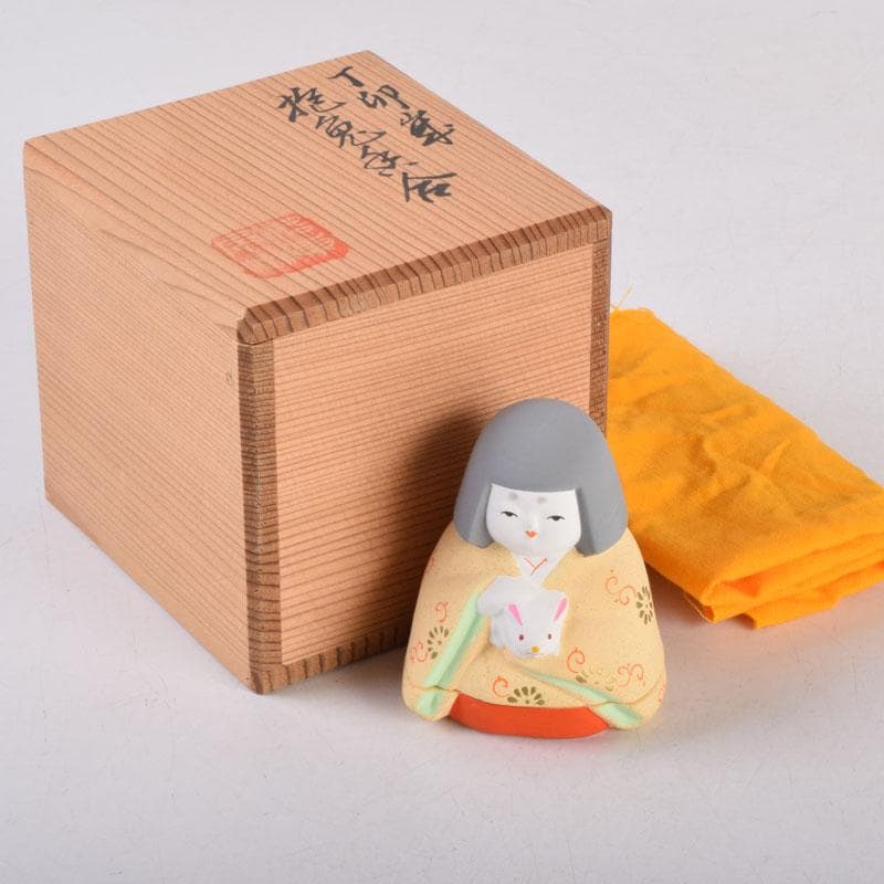 茶道具　京焼　東哉製　色絵　抱兎香合　共箱　V　8461