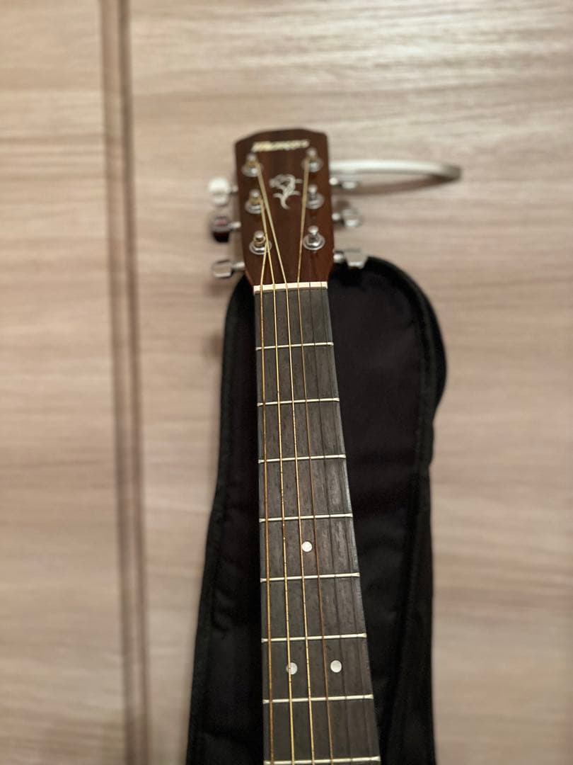 アコースティックギター　Morris
