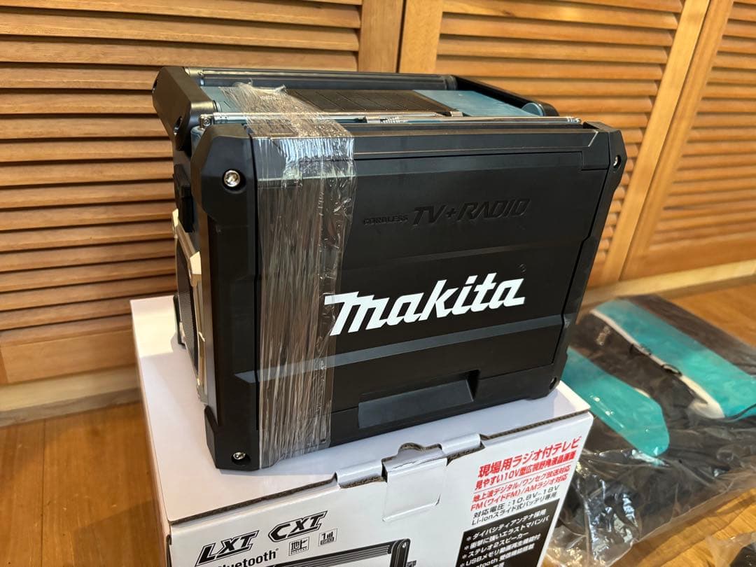 マキタ 防災用コンボキット CK1010　ポータブル電源