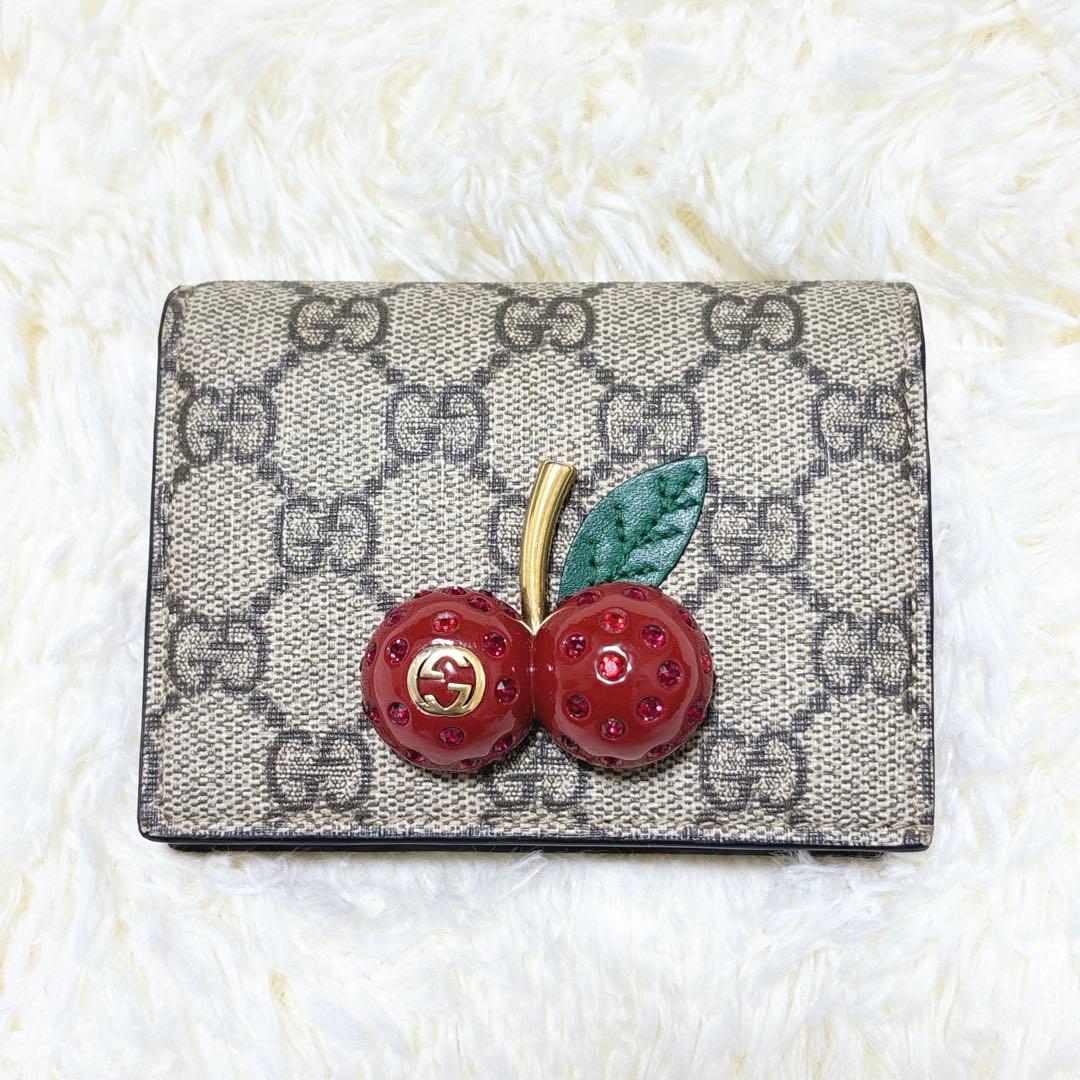 極美品✨GUCCI ストーン抜けなし チェリー さくらんぼ 二つ折り財布 GG柄