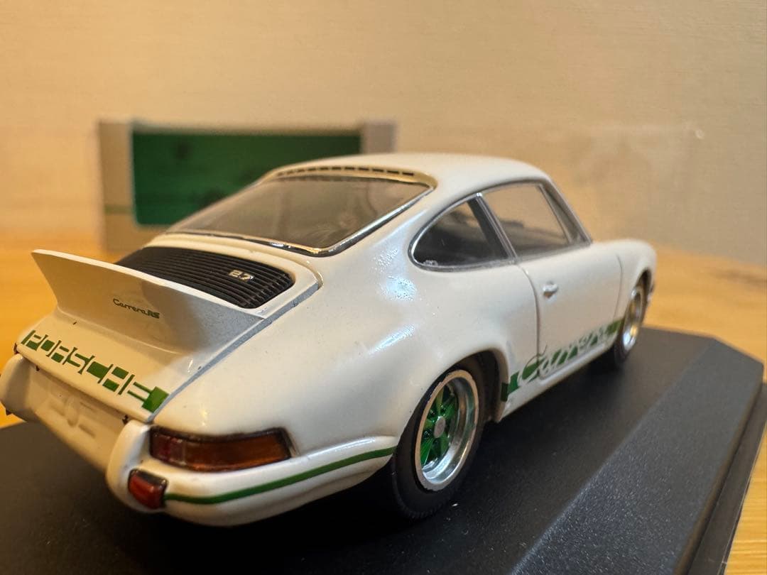 【MINICHAMPS】限定モデル Porsche Carrera RS2.7