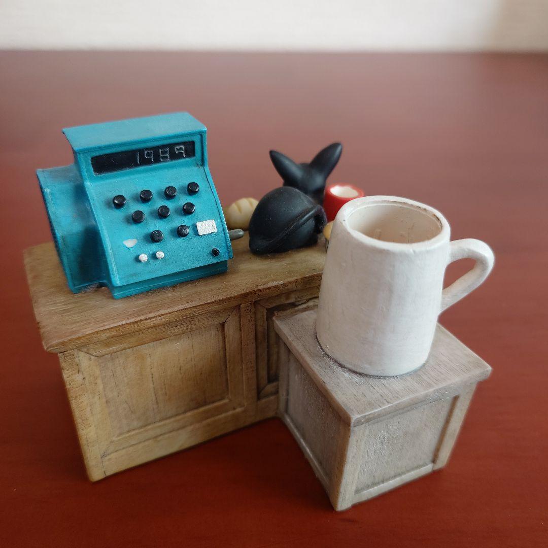 魔女の宅急便　一輪挿し　ジジ　パン屋のお店ばん