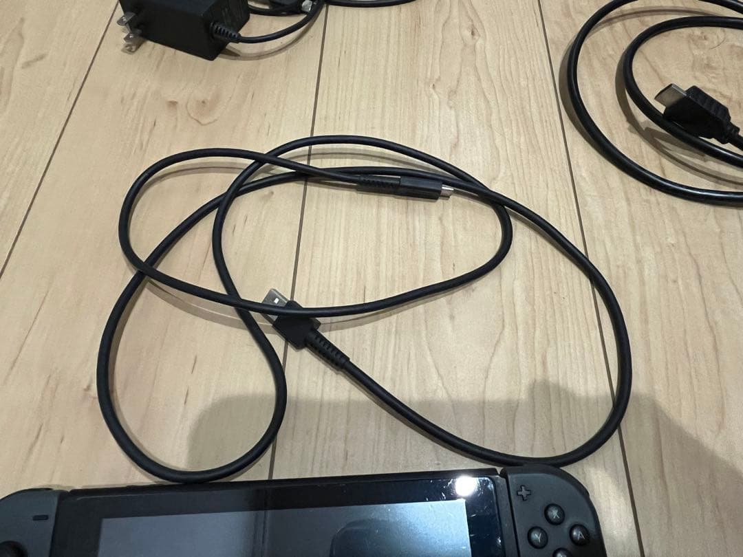 Nintendo Switch 本体 ほぼ未使用 美品 グレー 本体