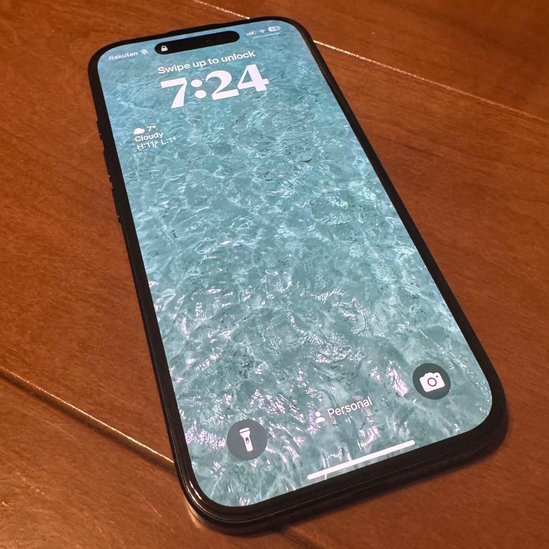 [美品] Apple iPhone 16 ブラック 本体 simフリー