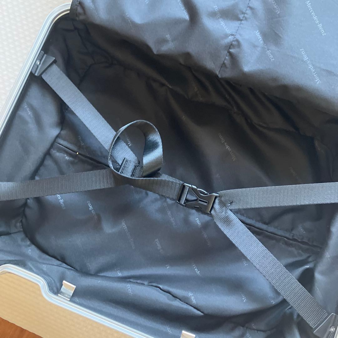 新品未使用メルセデスベンツ アルミスーツケース　非売品　キャリーケース 32L