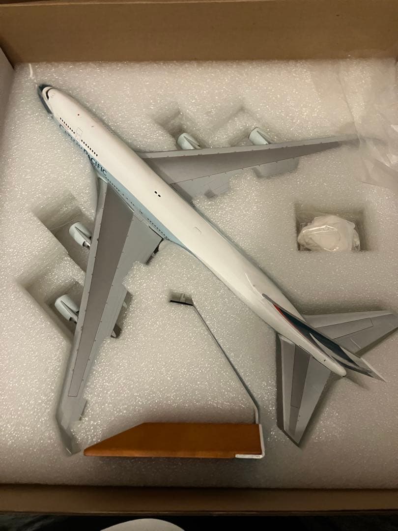 航空機・ヘリコプター Cathay Pacific Boeing 747-400 1/200