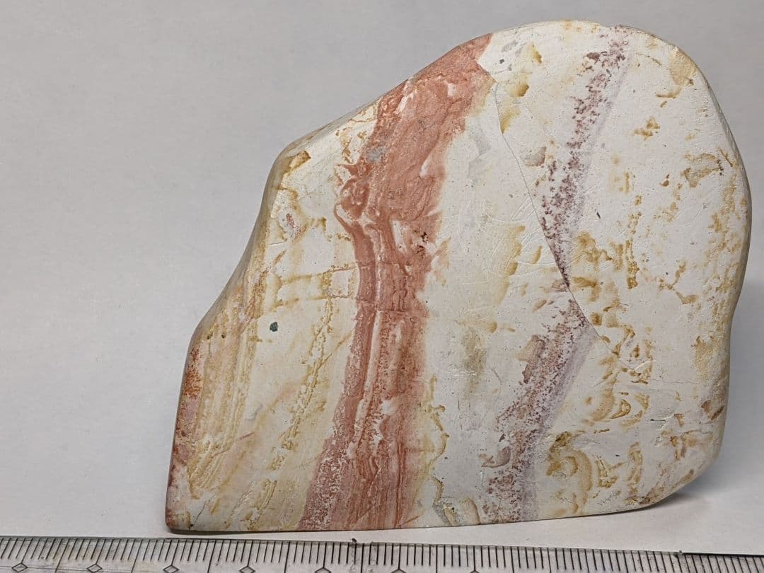 （378）鳴子温泉地獄谷のカラフルな石（参考）