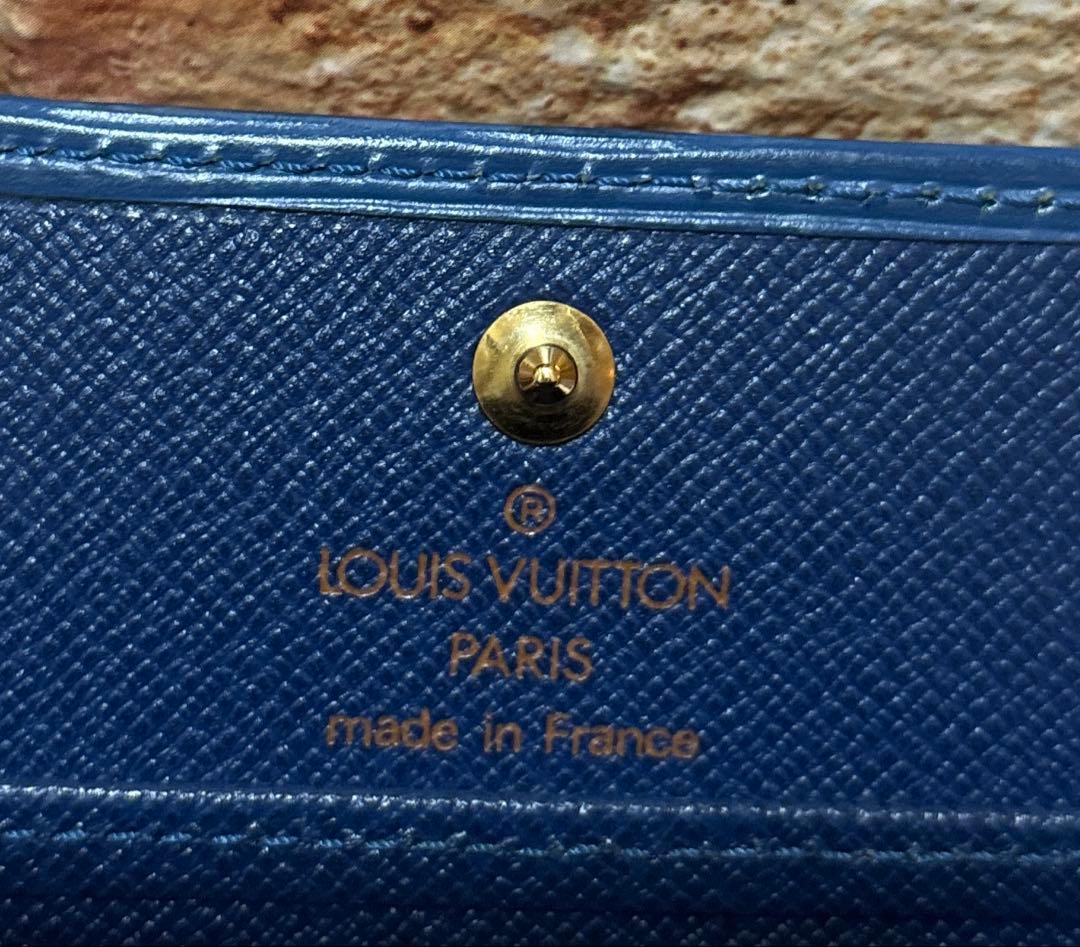 【美品】Louis Vuitton エピレザー　ケース　ネイビー
