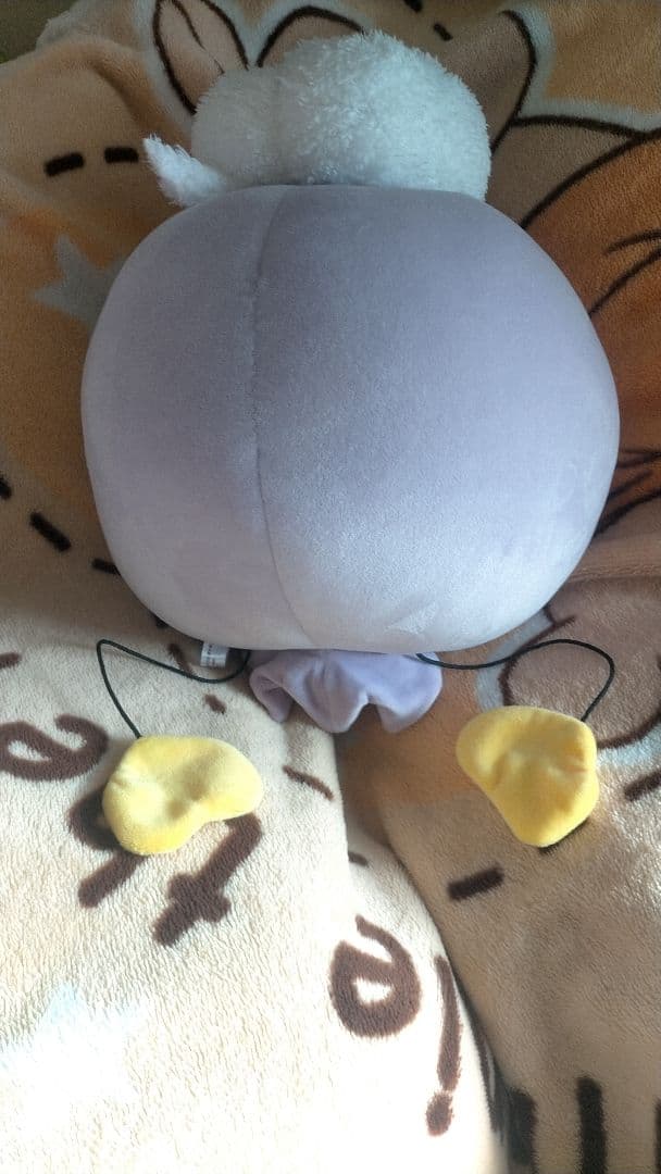 5 1/5　ポケモンセンター　フワンテ　ぬいぐるみ　クッション　もっちりまんまる