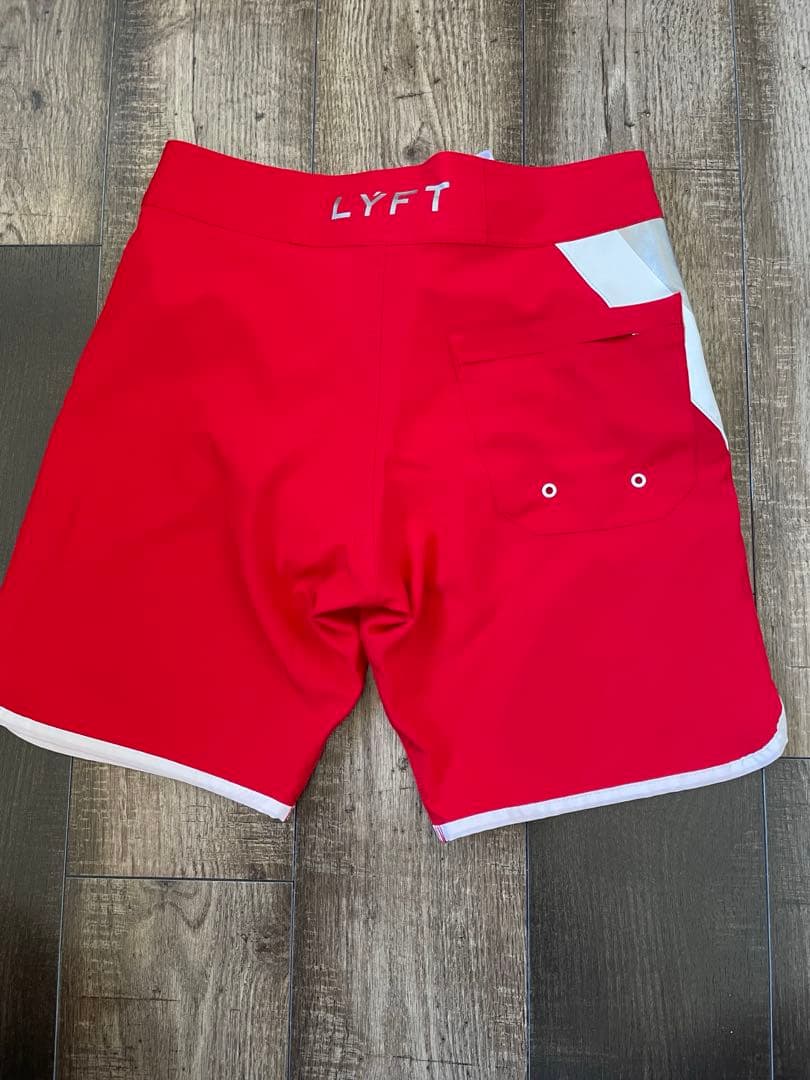LYFT サーフパンツ　レッド　XSサイズ