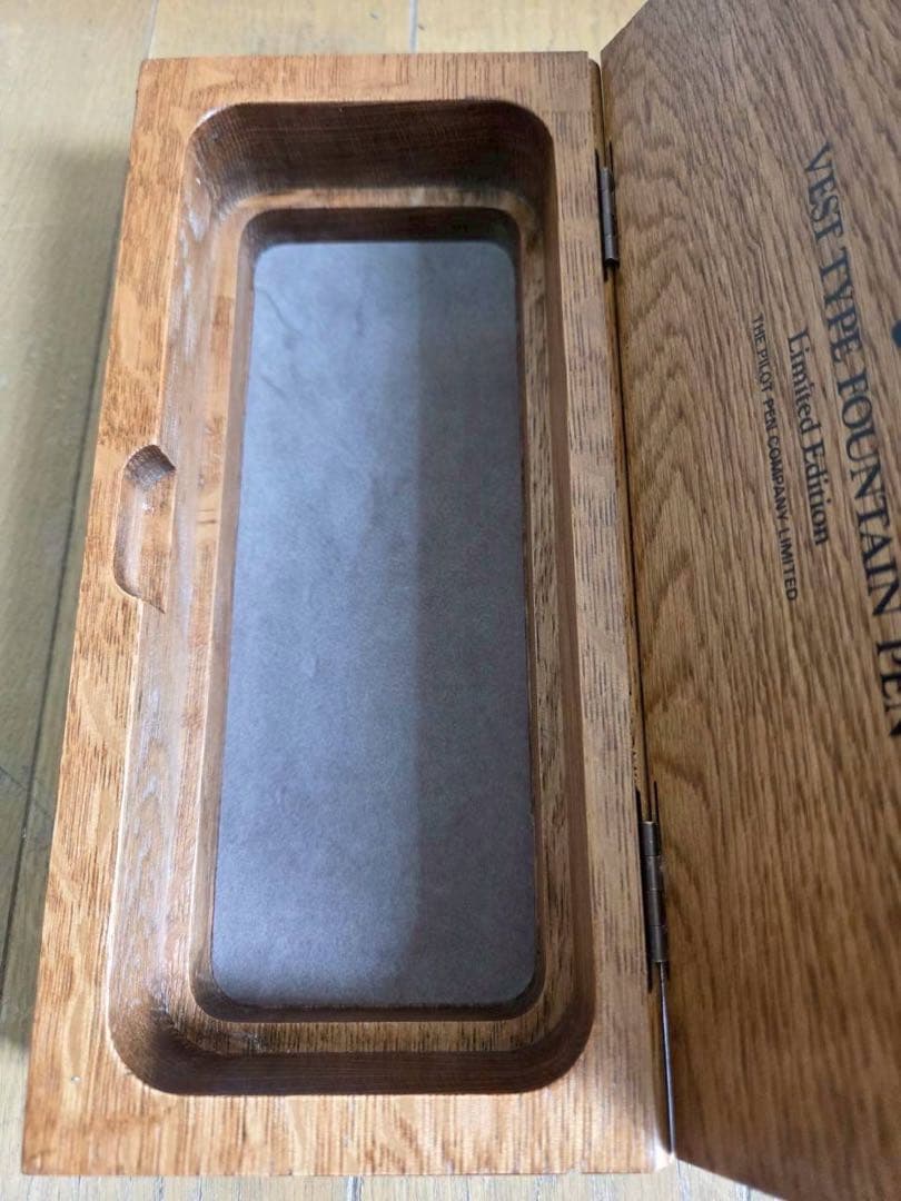 パイロット 70周年記念 万年筆ケース