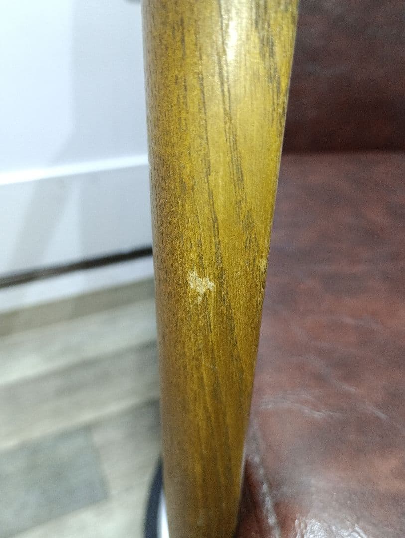 美容室　マテリスタイリングチェア