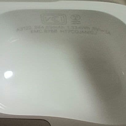 Apple アップル AirPods Pro 第3世代 充電ケースのみ 正規品